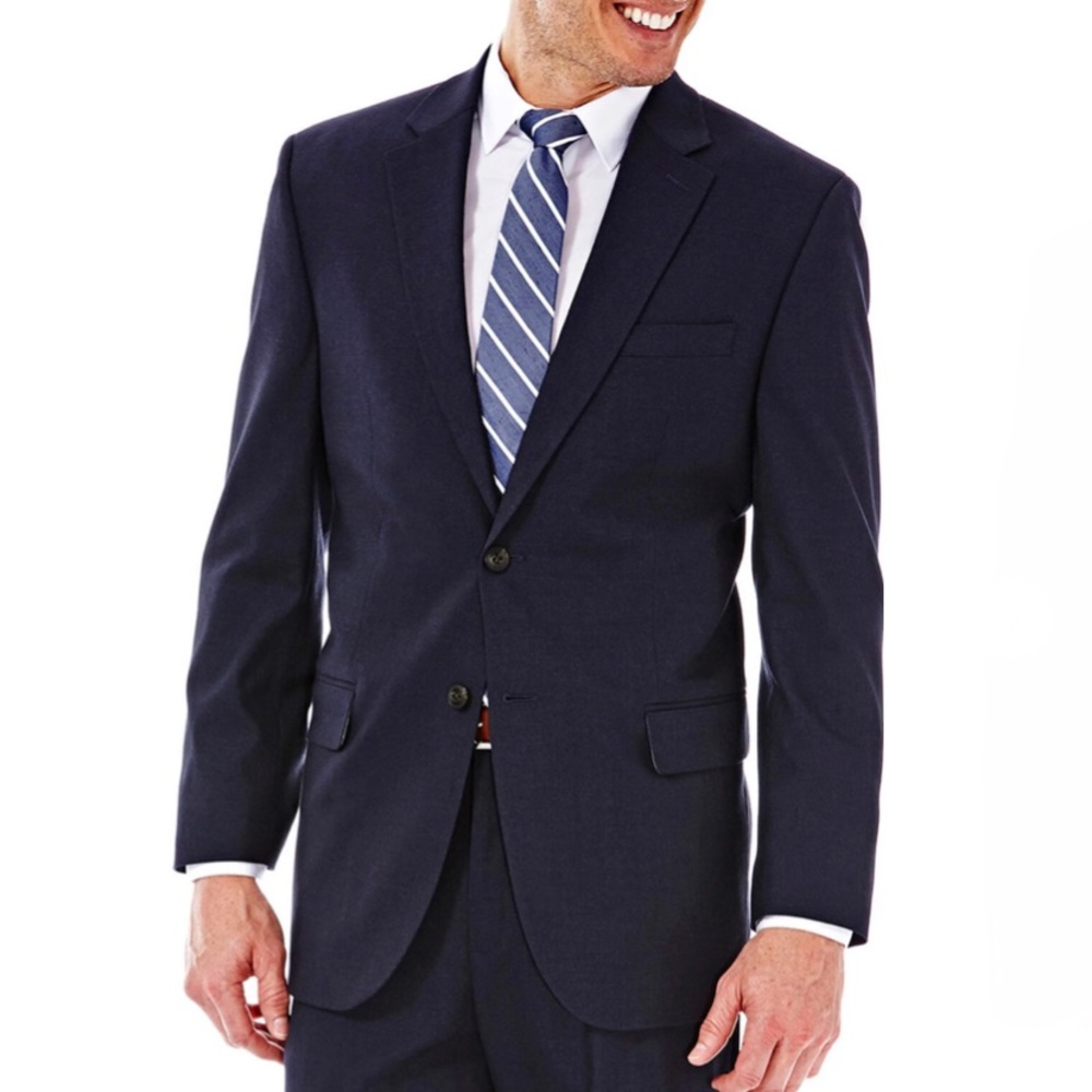 NWOT Suit Classic Fit 2-Button Suit Navy